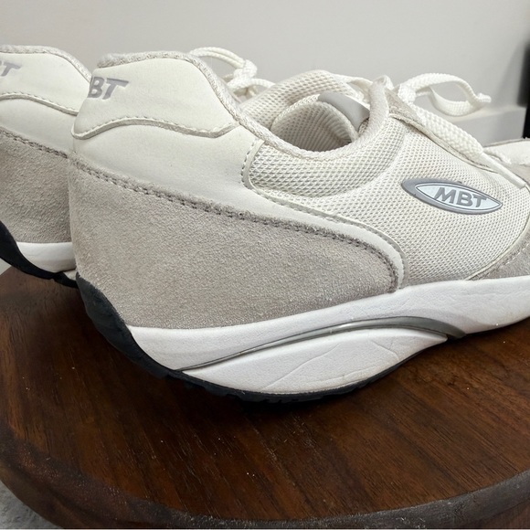 MBT Level 3 Rocker Sz 7.5 - Picture 6 of 16